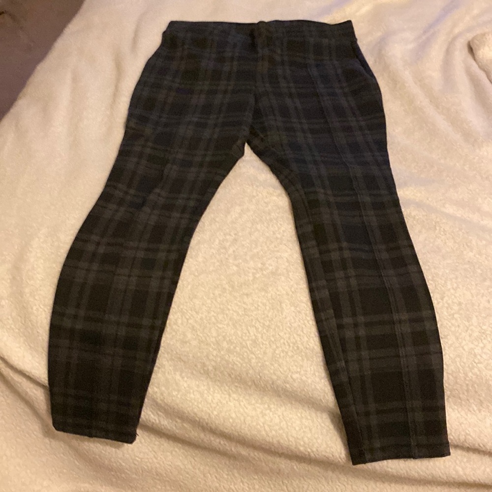 Stretch, black and grey plaid pants